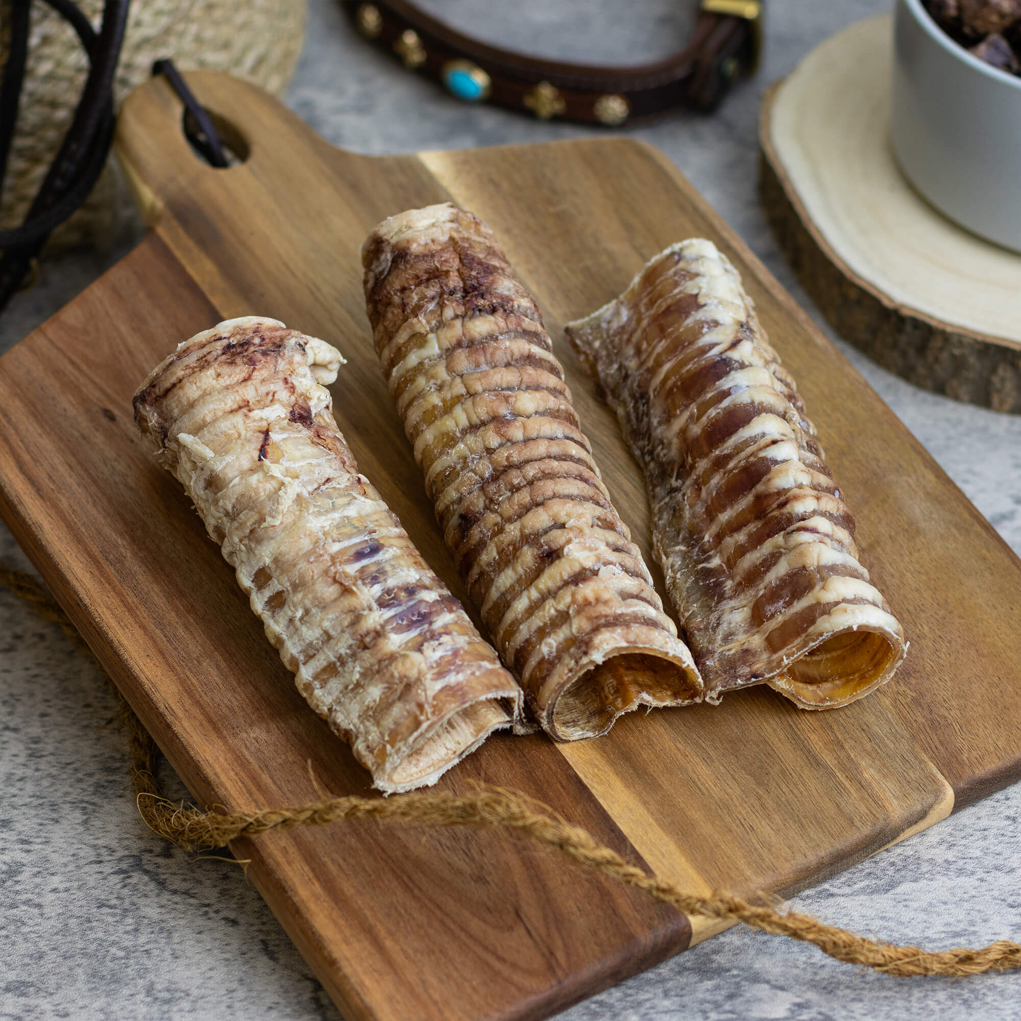 Rinderstross Stücke getrocknet